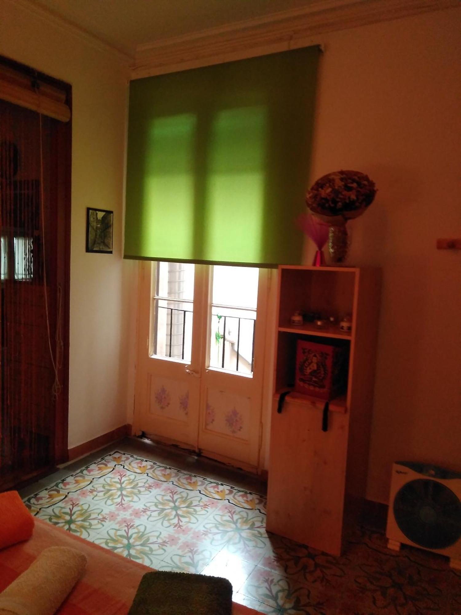 Habitacion En Piso Compartido Barcelona Luaran gambar